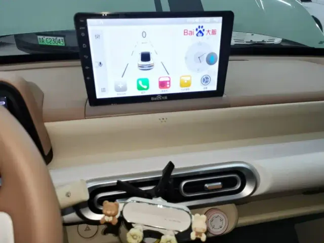 Wuling Hongguang Mini EV — Фото автомобиля 12