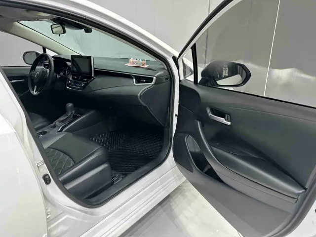 Toyota Corolla — Фото автомобиля 14
