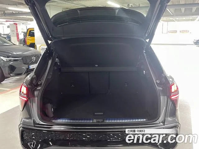 Audi Q3 TFSI quattro S Line Black Edition — Фото автомобиля 13