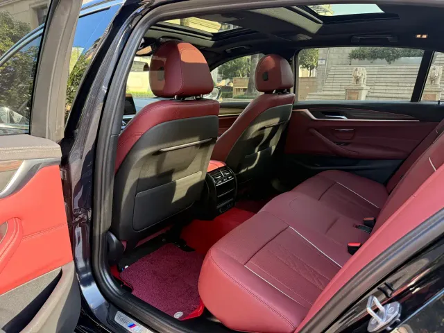 BMW 5 Series — Фото автомобиля 8