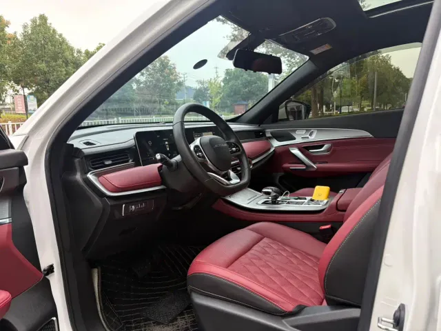 Jetour X70 Plus — Фото автомобиля 4