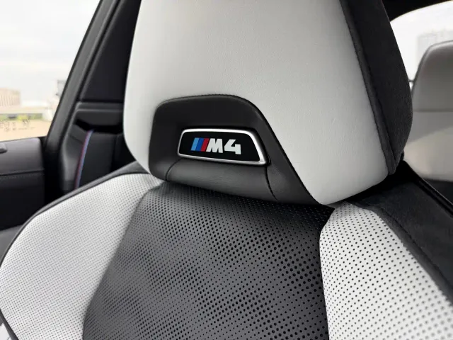 BMW M4 — Фото автомобиля 15