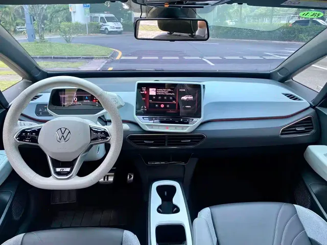 Volkswagen ID.3 — Фото автомобиля 7