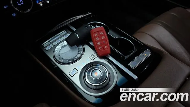 Genesis G80 Бензин 2.5 турбо AWD — Фото автомобиля 7