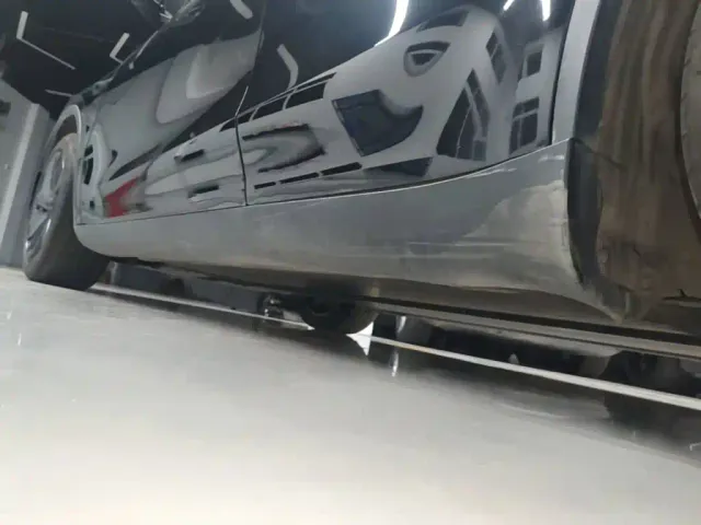 Tesla Model Y — Фото автомобиля 21