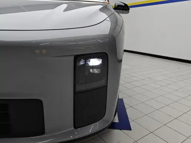 Li Auto i6 — Фото автомобиля 5