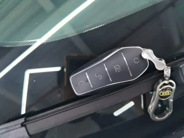 BYD Qin PLUS — Фото автомобиля 8