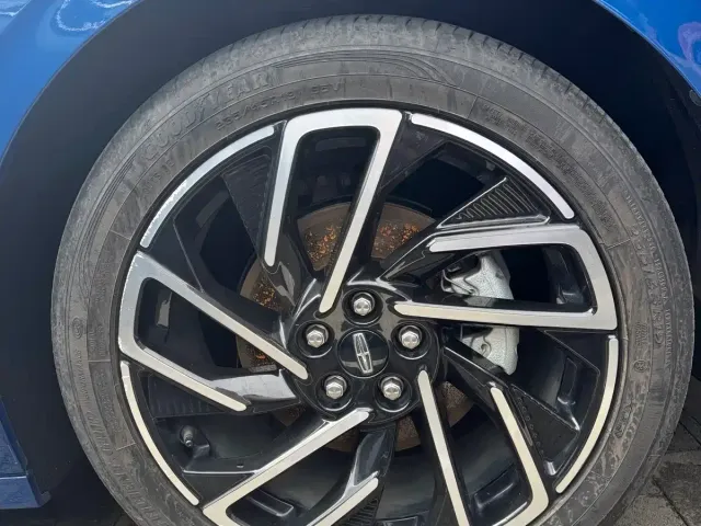 Lincoln Lincoln Z 2022 Model iCool Luxury Edition — Фото автомобиля 12
