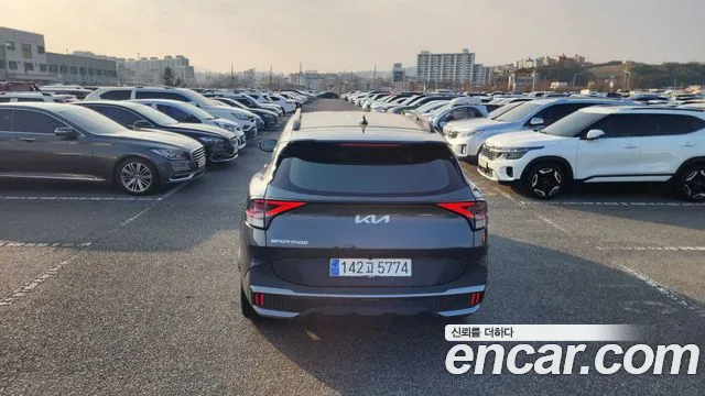 Kia Sportage Sportage 5-е поколение Бензин 1.6 турбо 2WD — Фото автомобиля 6