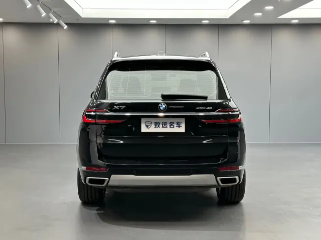 BMW X7 — Фото автомобиля 5