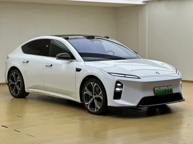 Nio ET5 — Фото автомобиля 4