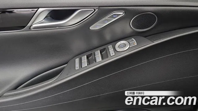Genesis G80 RG3 — Фото автомобиля 27