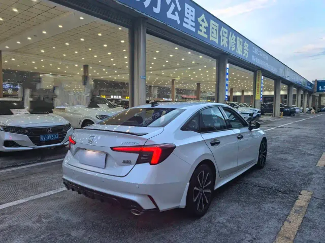 Honda Integra 2023 240TURBO CVT Phantom Night Luxury Edition — Фото автомобиля 14