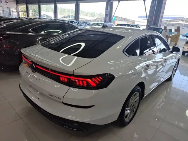 Volkswagen Lamando — Фото автомобиля 6