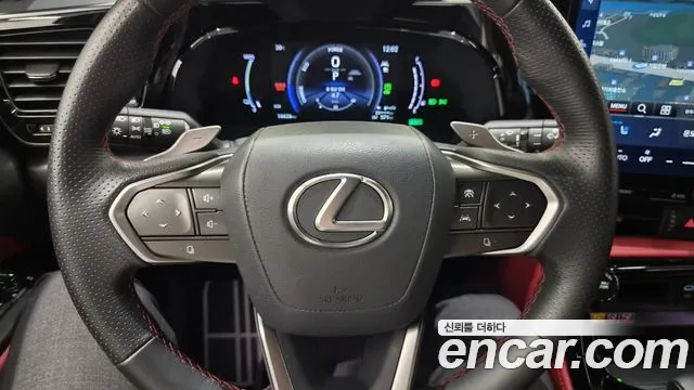 Lexus NX — Фото автомобиля 15