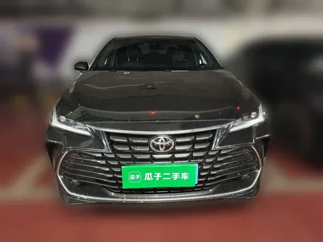 Toyota Avalon — Фото автомобиля 2
