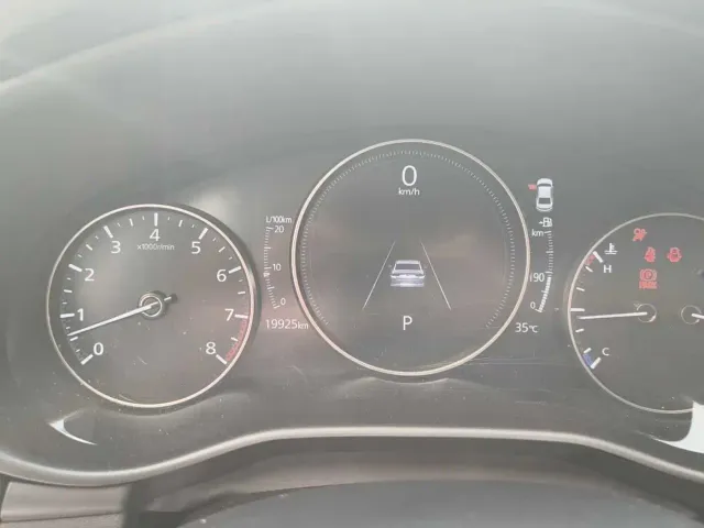 Mazda Axela — Фото автомобиля 6