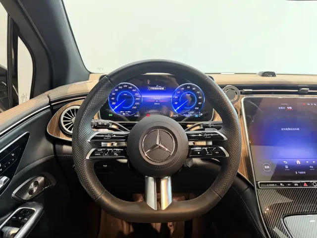 Mercedes-Benz Mercedes-Benz EQE SUV 2024 500 4MATIC Luxury Edition — Фото автомобиля 17