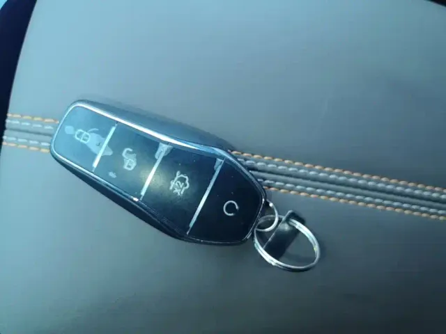 BYD Qin PLUS — Фото автомобиля 8