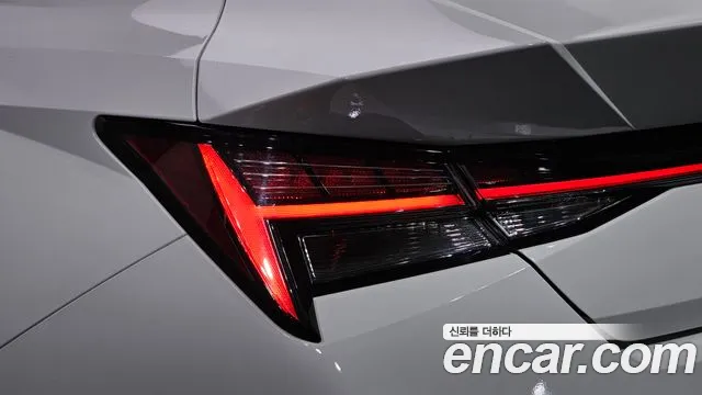 Hyundai AVANTE Новый Avante (CN7) — Фото автомобиля 22