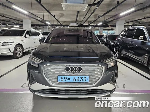 Фотография автомобиля — Audi Q4 e-tron F4