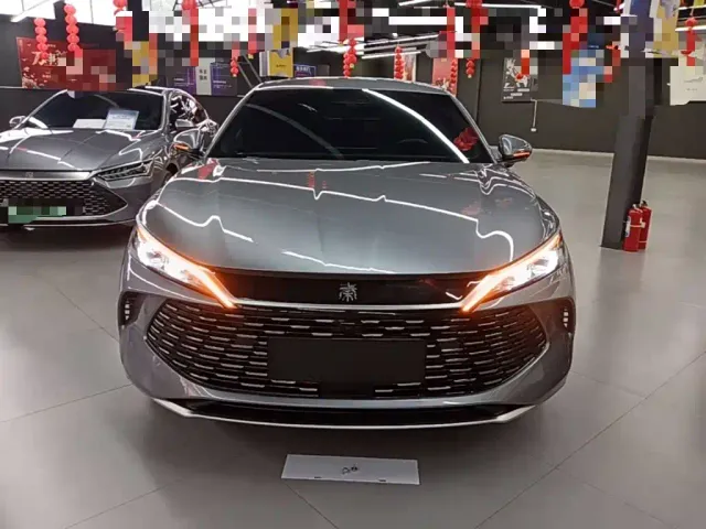 BYD Qin L — Фото автомобиля 2