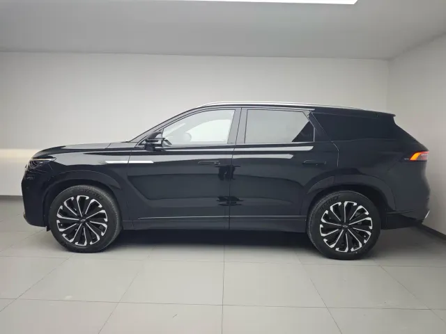 Chery Tiggo 9 — Фото автомобиля 8