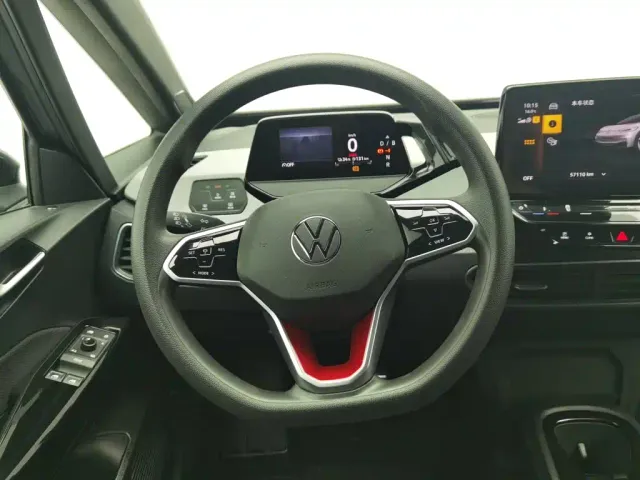 Volkswagen ID.3 — Фото автомобиля 11
