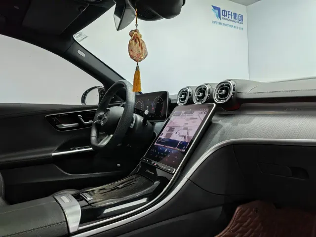 Mercedes-Benz C-Class — Фото автомобиля 15