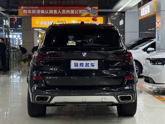 BMW X5 — Фото автомобиля 5