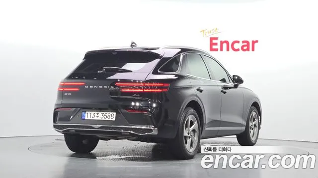 Genesis GV70 2.5T Бензин AWD — Фото автомобиля 2