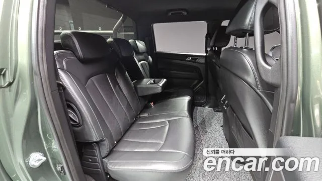 KG_Mobility_Ssangyong Rexton Новый Rexton Sport Khan Дизель 2.2 4WD — Фото автомобиля 19