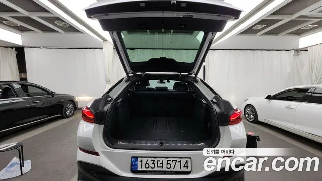 BMW X6 xDrive40i M Sport — Фото автомобиля 20