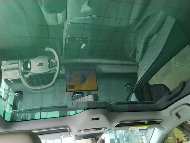 Geely Galaxy Xingyao 8 — Фото автомобиля 17