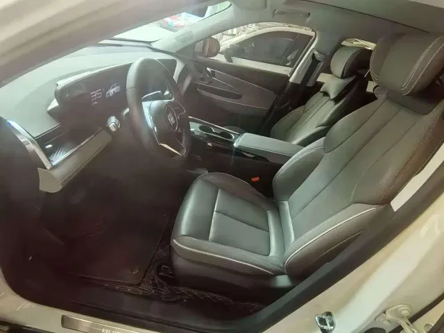 Buick E5 — Фото автомобиля 4