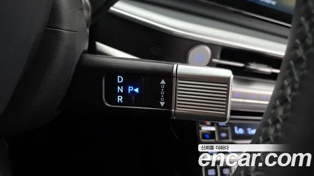 Hyundai Grandeur GN7 — Фото автомобиля 9