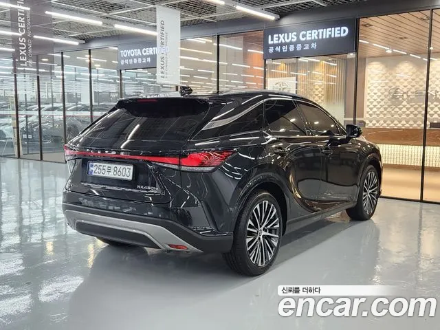 Lexus RX RX450h+ 5th Gen — Фото автомобиля 2