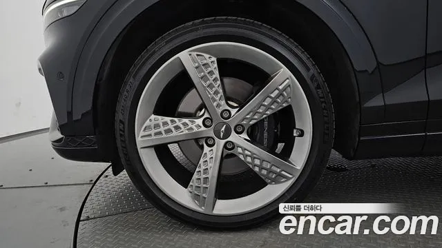 Genesis GV70 2.2 Дизель AWD — Фото автомобиля 4
