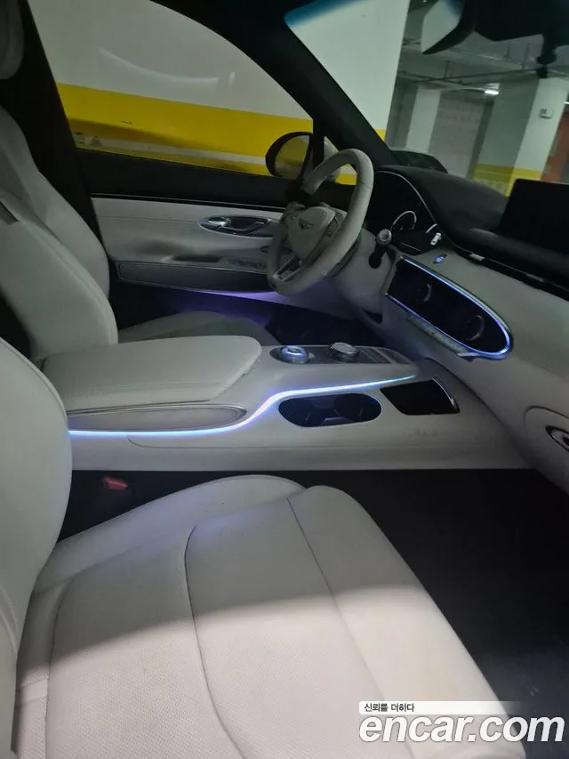 Genesis GV70 Electrified GV70 — Фото автомобиля 10