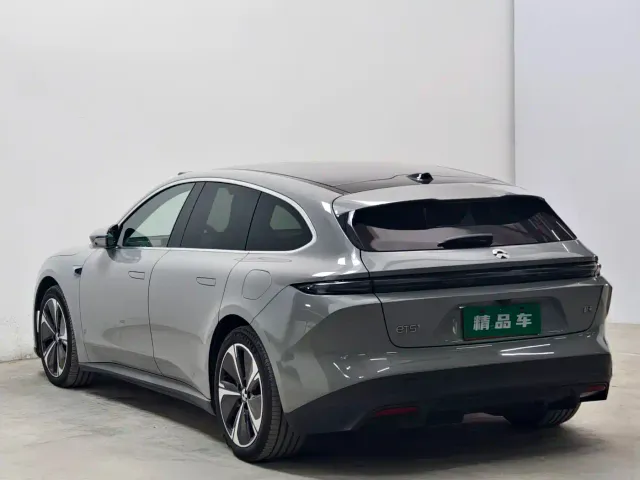 Nio ET5 Touring — Фото автомобиля 6