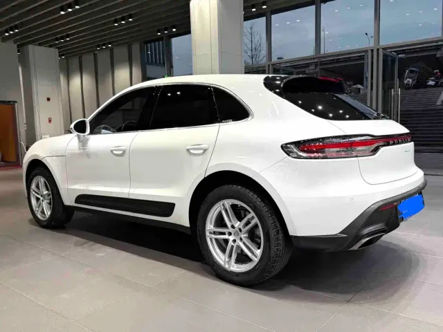 Porsche Macan — Фото автомобиля 5
