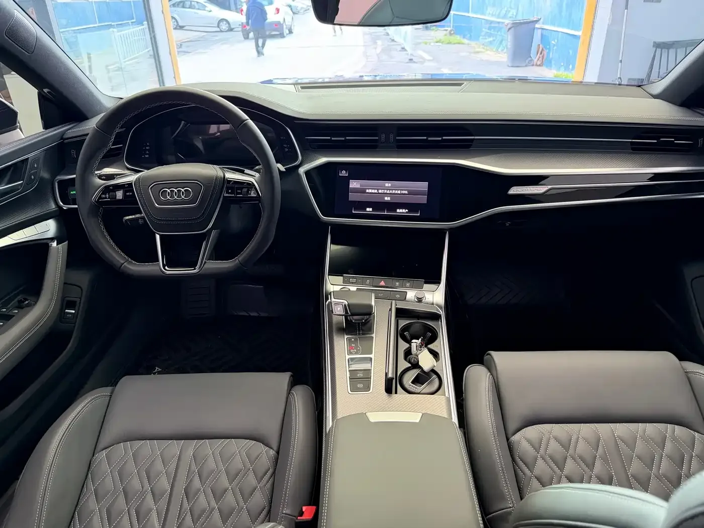 Audi Audi A7L 2024 45 TFSI quattro RS Kit Racing Edition — Фото автомобиля 10