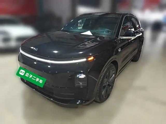 Фотография автомобиля — Li Auto L6