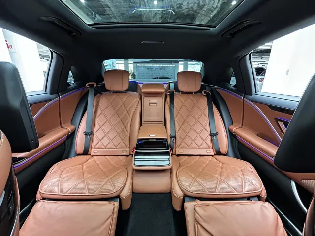 Mercedes-Benz Maybach S-Class — Фото автомобиля 26