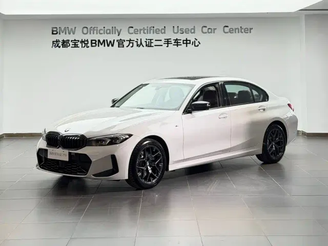 Фотография автомобиля — BMW 3 Series