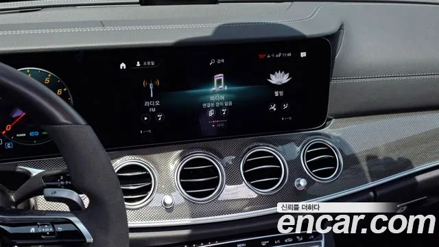 Mercedes-Benz E-Class — Фото автомобиля 10