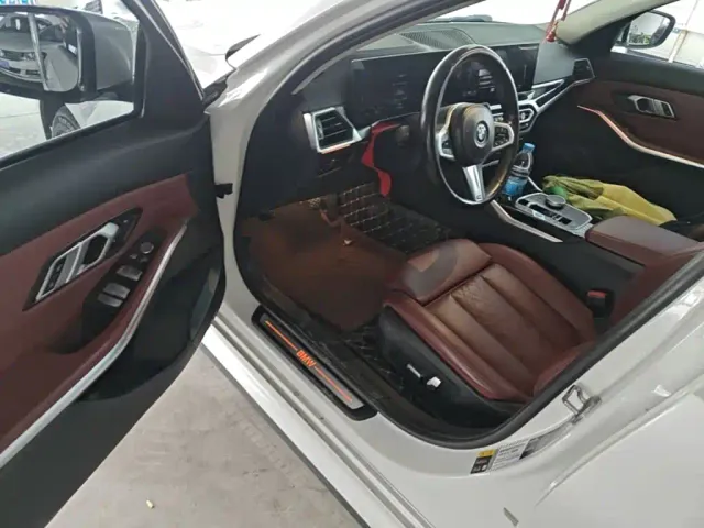 BMW i3 — Фото автомобиля 15