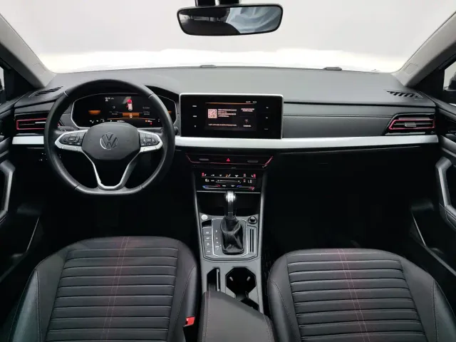 Volkswagen Lavida — Фото автомобиля 12