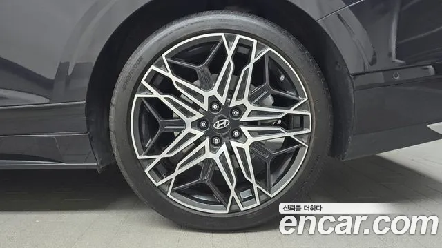 Hyundai Grandeur Grandeur (GN7) — Фото автомобиля 20