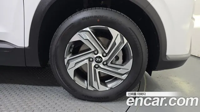 Hyundai Santafe Новый Santa Fe Дизель 2.2 2WD — Фото автомобиля 20
